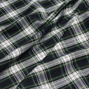 Tissu habillement Tartan carreaux motif traditionnel bleu marine, vert et blanc - OEKO - TEX® - TissusPapi.com