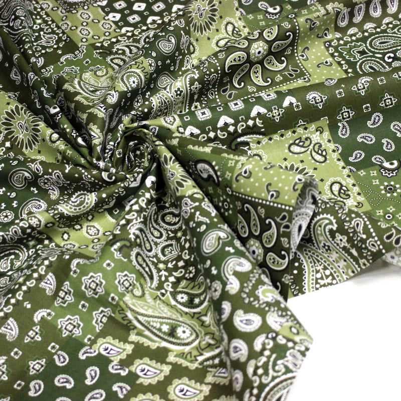 Tissu cotonnade, motif BANDANA paisley : rouge / bleu / vert - OEKO - TEX STANDARD 100 - TissusPapi.com
