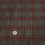 Tissu habillement Tartan carreaux motif traditionnel vert kaki noir et bordeaux - OEKO - TEX® - TissusPapi.com