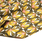 Tissu cotonnade SEVENTIES fleurs géométriques, jaune & rose fond kaki - STANDARD 100 OEKO - TEX - TissusPapi.com