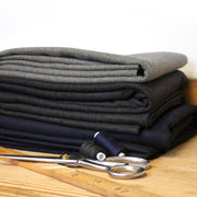 Tissu drap de laine 460gr/m2 de fabrication italienne : bleu nuit, gris anthracite, gris souris - TissusPapi.com