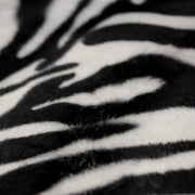 Tissu Velours imprimé motif ZEBRE : noir & blanc cassé - TissusPapi.com