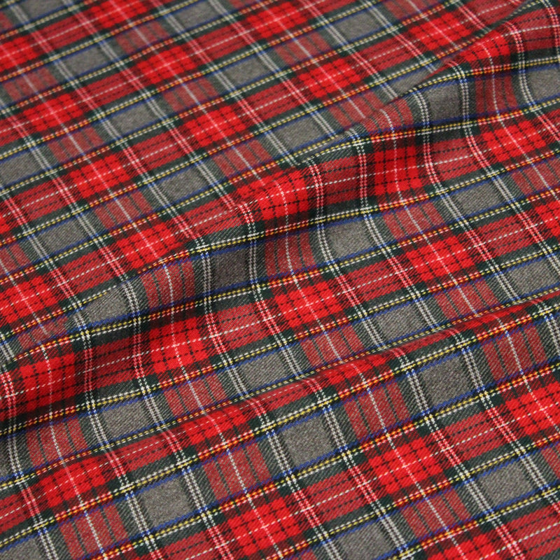Tissu habillement Tartan carreaux motif traditionnel rouge, vert et gris - OEKO - TEX® - TissusPapi.com
