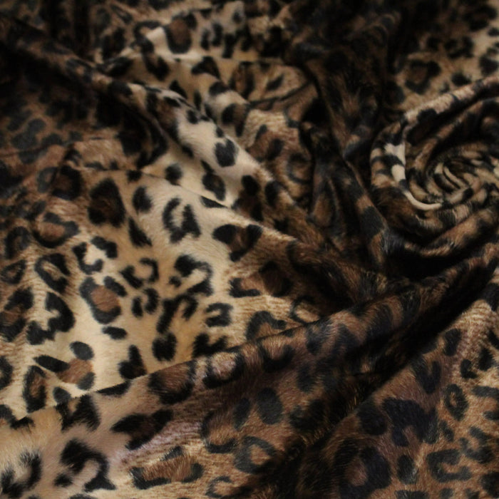 Tissu Velours imprimé motif LEOPARD aux couleurs fauves