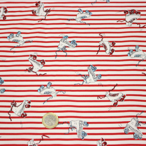 Tissu popeline coton, roller quad / patins à roulette & rayures blanches et rouges - TissusPapi.com