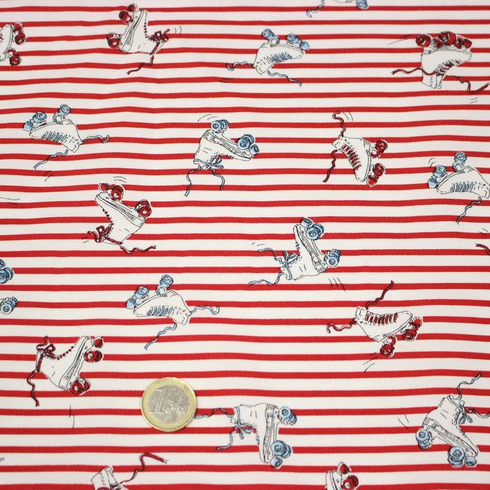Tissu popeline coton, roller quad / patins à roulette & rayures blanches et rouges - TissusPapi.com
