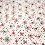 Tissu de Noël cotonnade aux étoiles vertes et rouges, fond blanc - TissusPapi.com