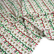 Tissu de Noël cotonnade blanc rouge vert aux cloches, gants et patins à glace sur fond rayé - TissusPapi.com