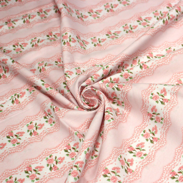 Tissu popeline coton, rayure romantique aux bouquets de roses façon dentelle - TissusPapi.com