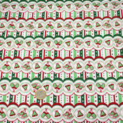 Tissu de Noël cotonnade blanc rouge vert aux cloches, gants et patins à glace sur fond rayé - TissusPapi.com