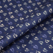 Tissu de Noël cotonnade bleu aux sapins blancs & blancs, étoiles grises - STANDARD 100 OEKO - TEX - TissusPapi.com