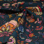 Tissu demi natté INDIENNES fleuri 100% coton, fond bleu pétrole - Collection Thevenon - TissusPapi.com