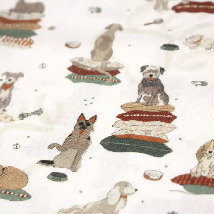 Tissu cotonnade, blanc aux chiens, collection AUTOMNE - STANDARD 100 OEKO-TEX