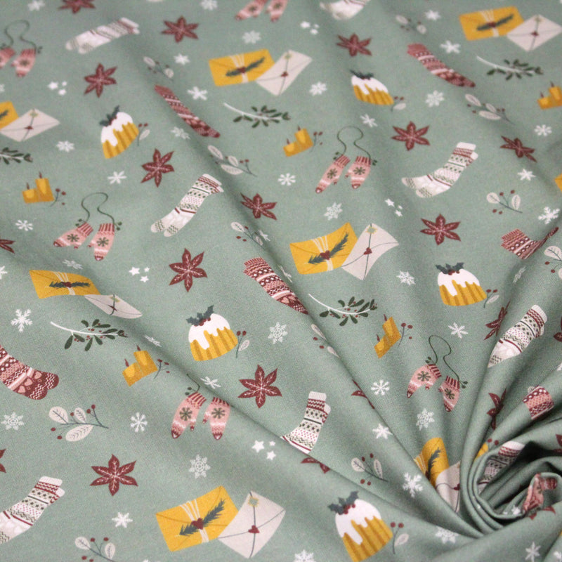 Tissu de Noël, cotonnade vert aux objets de Noël moutarde et bordeaux - STANDARD 100 OEKO - TEX - TissusPapi.com