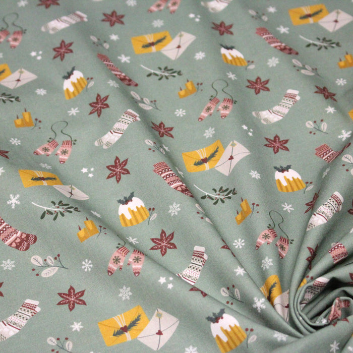 Tissu de Noël, cotonnade vert aux objets de Noël moutarde et bordeaux - STANDARD 100 OEKO-TEX
