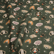 Tissu cotonnade vert anglais aux têtes de jolis chiens, collection AUTOMNE - STANDARD 100 OEKO - TEX - TissusPapi.com