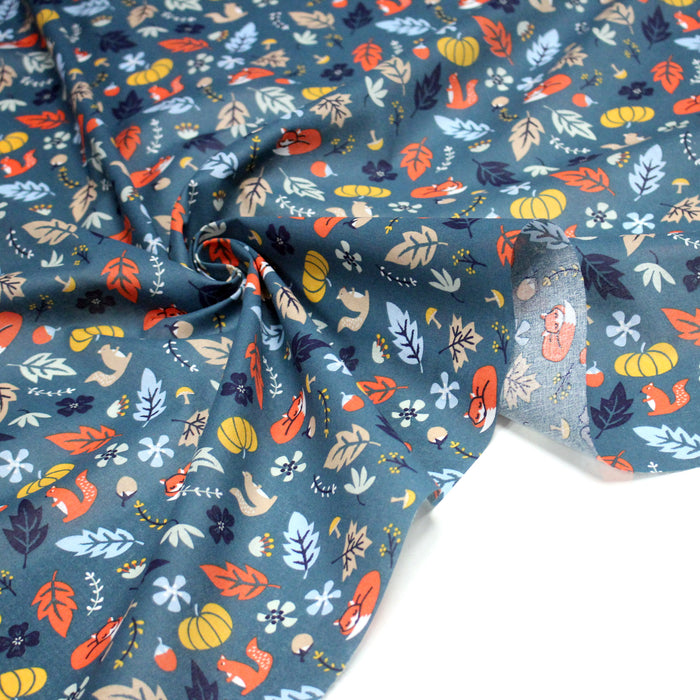 Tissu cotonnade bleu canard aux renards, citrouilles et feuilles, collection AUTOMNE - OEKO-TEX STANDARD 100