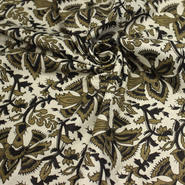 Tissu coton fin imprimé INDIENNE écru aux fleurs traditionnelles indiennes ocres et noires - TissusPapi.com