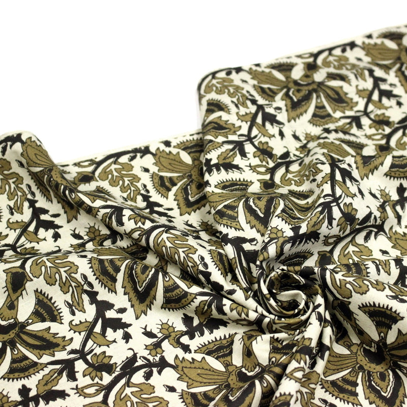 Tissu coton fin imprimé INDIENNE écru aux fleurs traditionnelles indiennes ocres et noires - TissusPapi.com