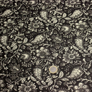 Tissu coton fin imprimé INDIENNES noir aux fleurs traditionnelles indiennes noires et écrues - TissusPapi.com