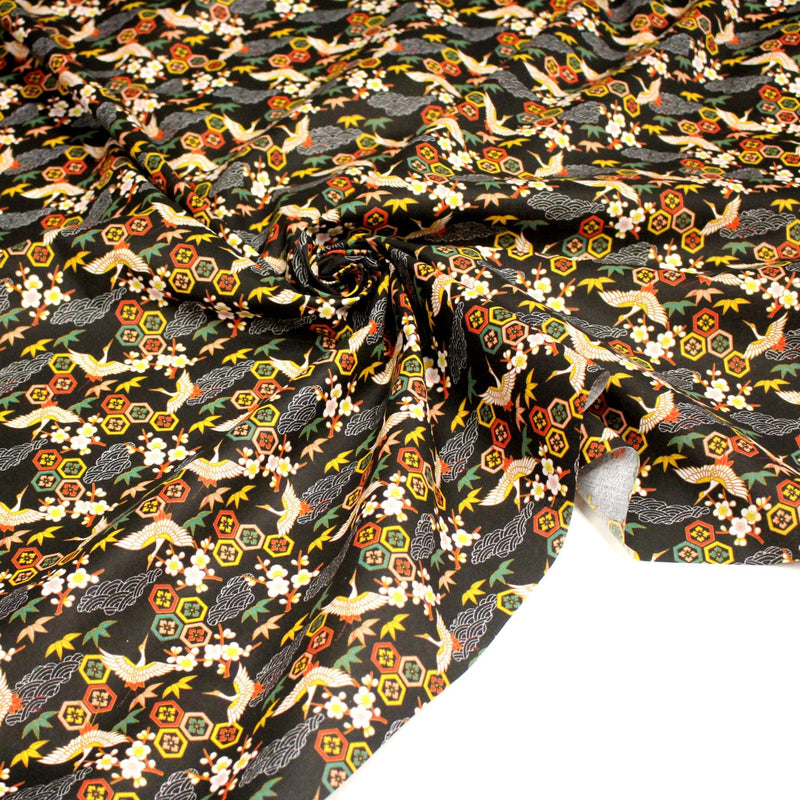 Tissu cotonnade NIGITA, motif japonais des grues : noir, bleu, rose, rouge - OEKO - TEX - TissusPapi.com