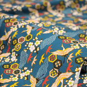 Tissu cotonnade NIGITA, motif japonais des grues : noir, bleu, rose, rouge - OEKO - TEX - TissusPapi.com