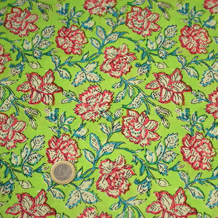 Tissu coton fin imprimé INDIENNES, vert aux fleurs roses, écrues et bleues – STANDARD 100 OEKO-TEX