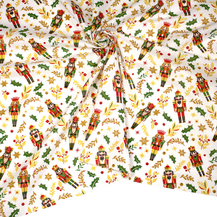 Tissu coton NOËL blanc, motif Casse-Noisette et petits soldats de bois