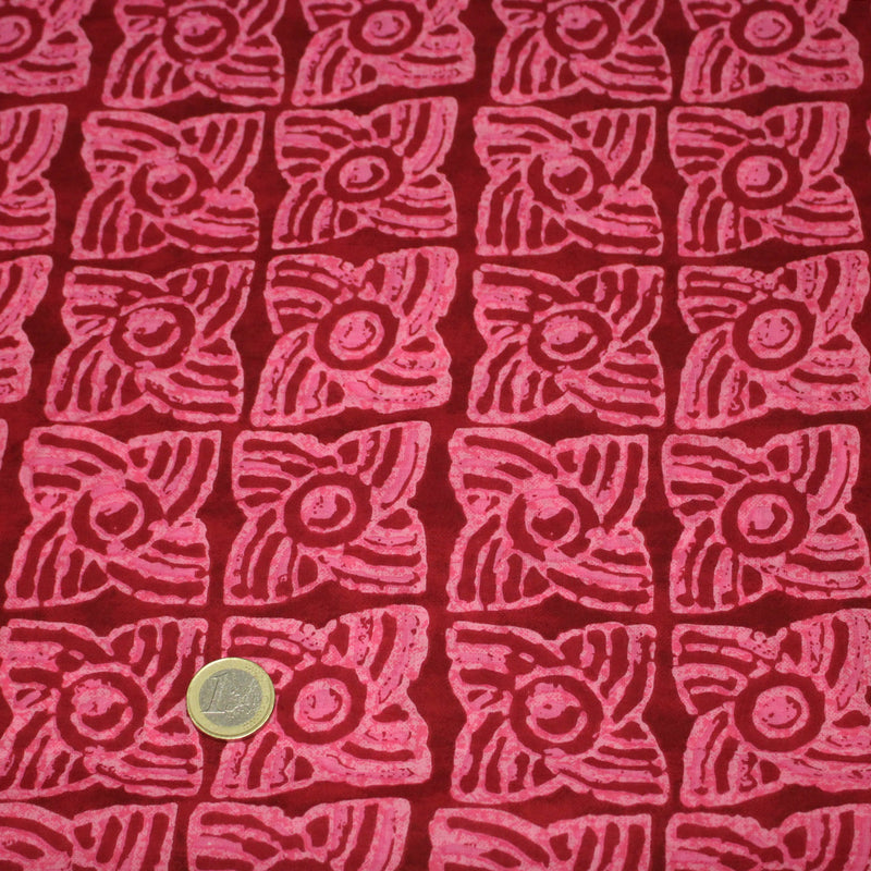 Tissu coton fin imprimé INDIENNES, rose fuchsia aux fleurs géométriques roses – STANDARD 100 OEKO - TEX - TissusPapi.com
