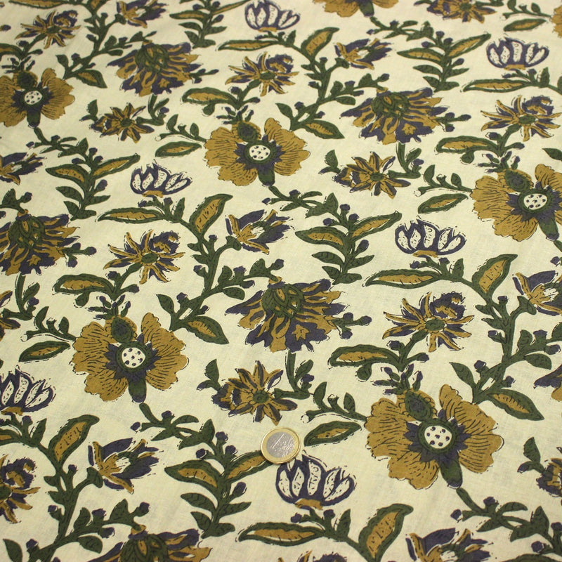 Tissu coton fin imprimé INDIENNES écru aux fleurs indiennes vertes jaunes et bleues - TissusPapi.com