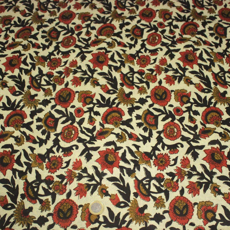 Tissu coton fin imprimé INDIENNES écru aux fleurs indiennes ocres rouges et noires - TissusPapi.com