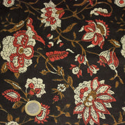 Tissu coton fin imprimé INDIENNES noir aux fleurs indiennes ocres, rouges et écrues - TissusPapi.com