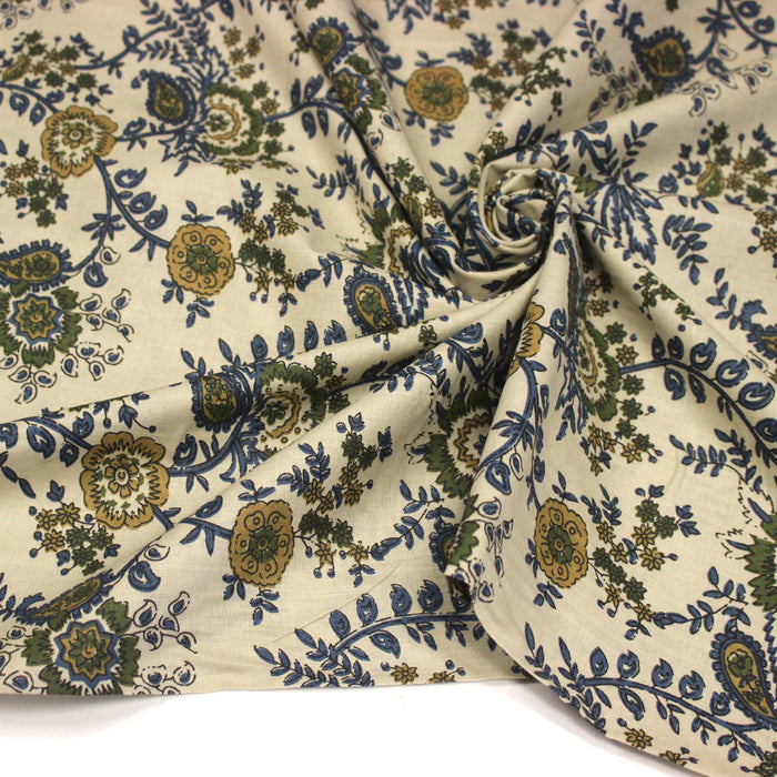 Tissu coton fin imprimé INDIENNES écru aux fleurs indiennes bleues, vertes, jaunes