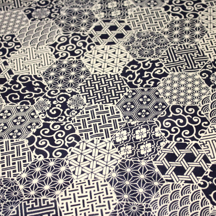 Tissu coton fin, Motifs japonais Asanoha, Seigaiha et Kikkō écru & indigo - STANDARD 100 OEKO-TEX