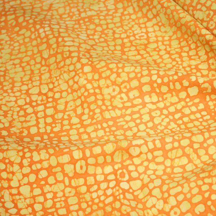 Tissu de coton Batik block print indien traditionnel, safran aux écailles jaunes