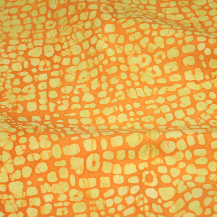 Tissu de coton Batik block print indien traditionnel, safran aux écailles jaunes