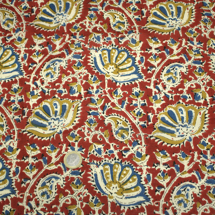 Tissu coton fin imprimé INDIENNES, rouge carmin aux fleurs jaunes et bleues – STANDARD 100 OEKO-TEX
