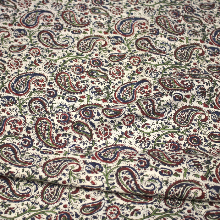 Tissu coton fin imprimé INDIENNES, écru motif cachemire bleu rouge vert – STANDARD 100 OEKO - TEX - TissusPapi.com