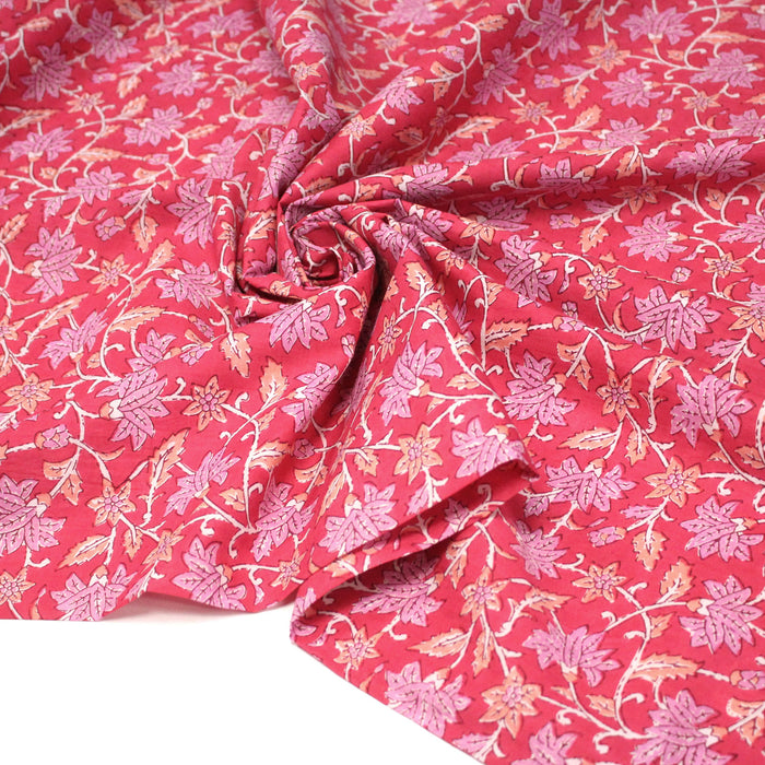 Tissu coton fin imprimé INDIENNES, fuchsia aux fleurs roses et orange corail – STANDARD 100 OEKO-TEX