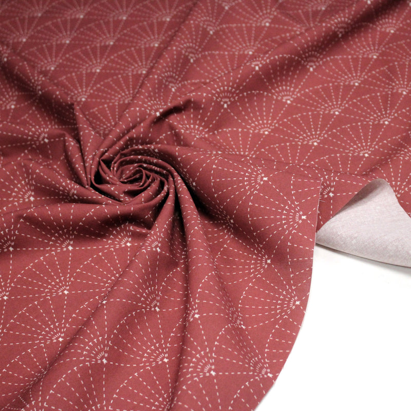 Tissu cotonnade motif japonais SASHIKO & SENSU – rouge & écru - TissusPapi.com