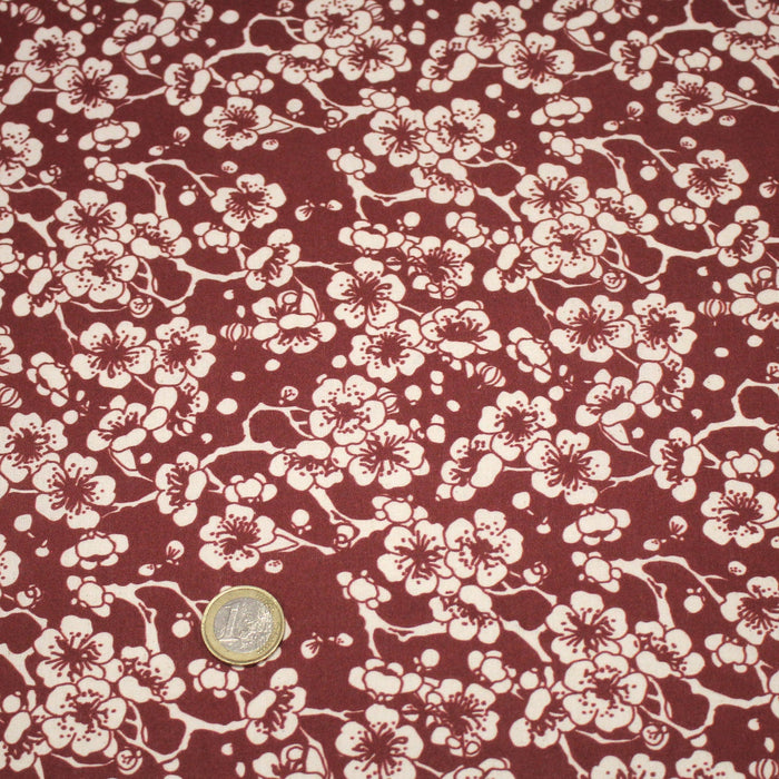 Tissu cotonnade motif japonais HANA aux fleurs de cerisier, tons écrus et rouges - TissusPapi.com