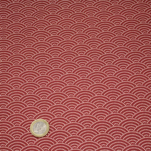 Tissu cotonnade motif japonais SEIGAIHA & POIS, écru fond rouge - TissusPapi.com