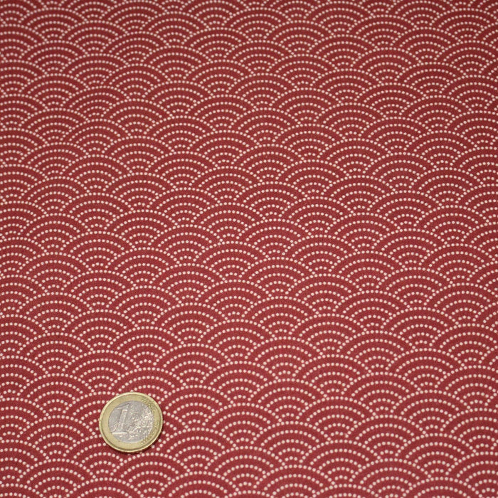 Tissu cotonnade motif japonais SEIGAIHA & POIS, écru fond rouge - TissusPapi.com