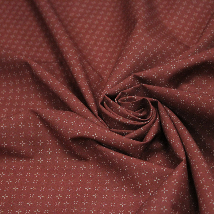 Tissu cotonnade motif japonais KA - KASURI, aux fines croix écrues, fond rouge - TissusPapi.com