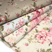 Tissu motif britannique aux grandes fleurs roses : lin, bleu, écru - COLLECTION BRIGHTON - TissusPapi.com