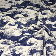 Tissu gabardine coton imprimée HOKUSAI Vagues japonaises bleues & blanc cassé - OEKO - TEX - TissusPapi.com