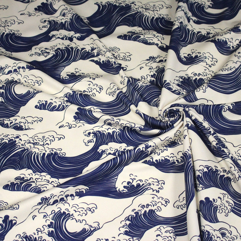 Tissu gabardine coton imprimée HOKUSAI Vagues japonaises bleues & blanc cassé - OEKO - TEX - TissusPapi.com