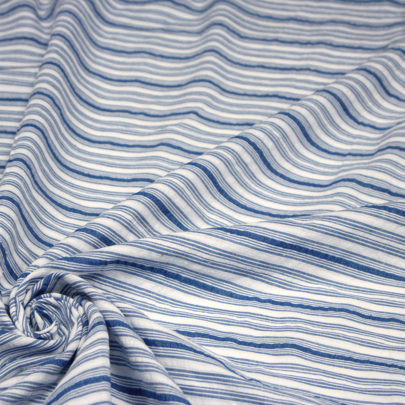Tissu Seersucker coton rayures bleues et blanches - TissusPapi.com