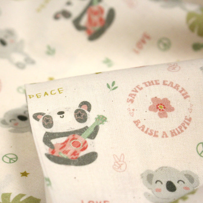 Tissu cotonnade écru, Koalas pandas et ukuleles - STANDARD 100 OEKO - TEX - TissusPapi.com