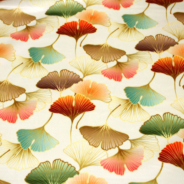 Tissu Velours ras imprimé écru motifs japonais feuilles de gingko biloba multicolores - OEKO-TEX